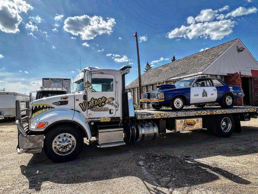 Heavy Duty Towing Near Leduc, Alberta (10)